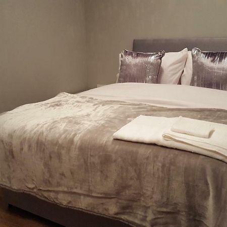 Haus Serviced Living Μπρέιντρι Εξωτερικό φωτογραφία